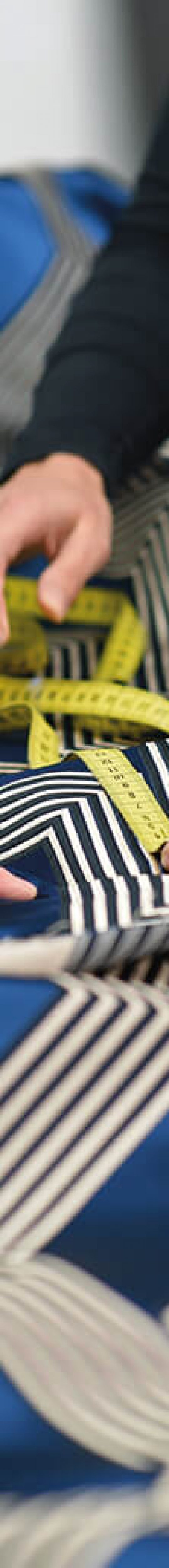 Atelier Stoff ausmessen